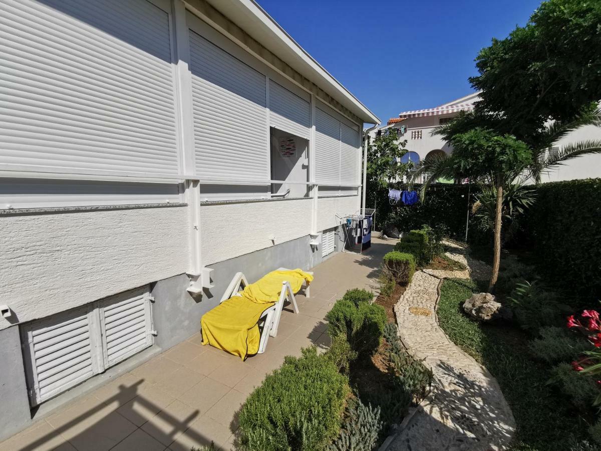 Studio Apartman Marija Петркане Екстериор снимка